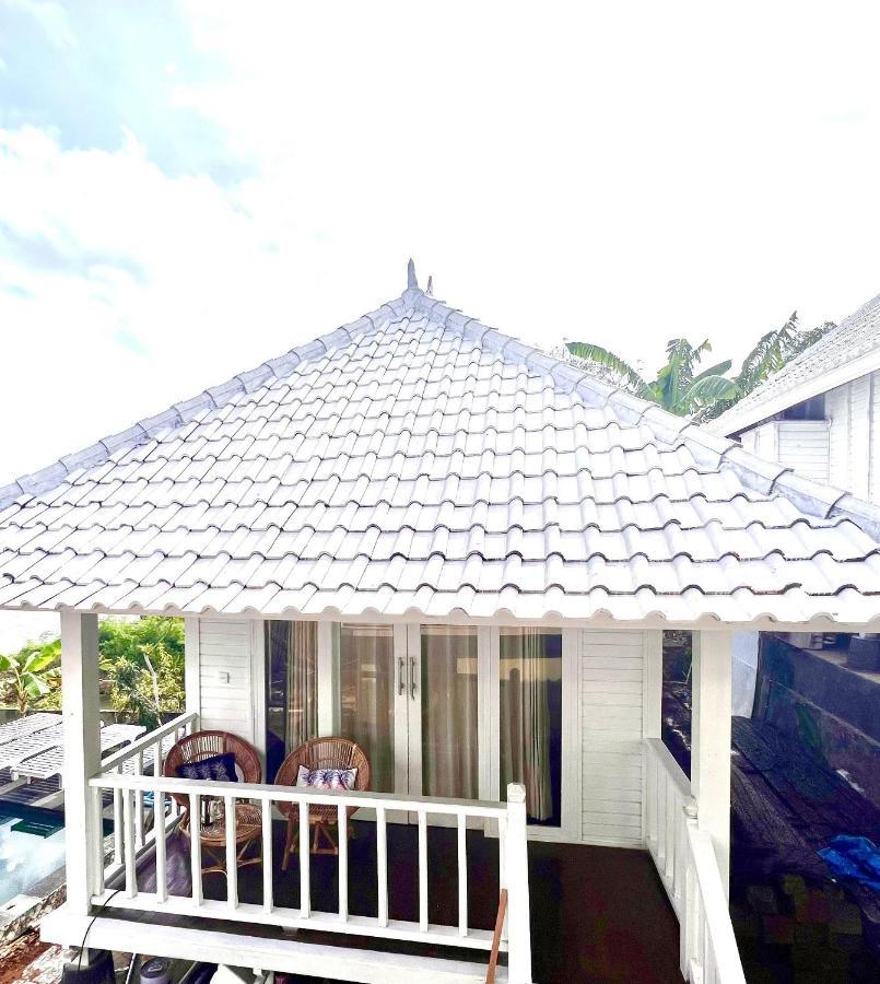 נוסה-למבונגן Mista Ceningan'S Beach Bungalows Previously The Kubu 221 מראה חיצוני תמונה