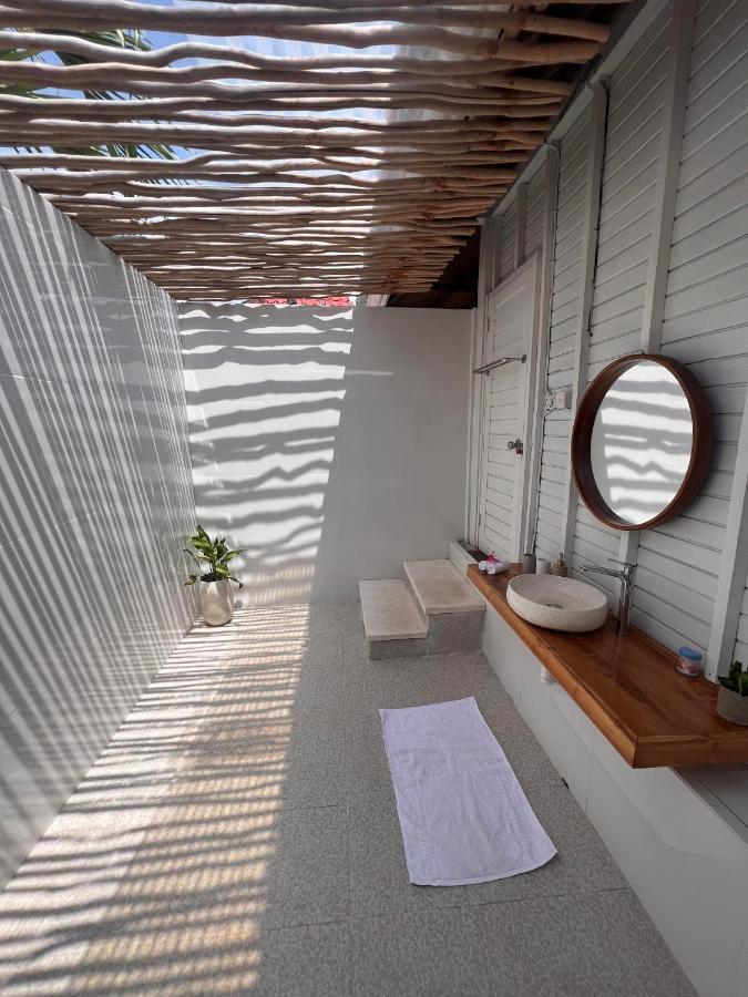 נוסה-למבונגן Mista Ceningan'S Beach Bungalows Previously The Kubu 221 מראה חיצוני תמונה