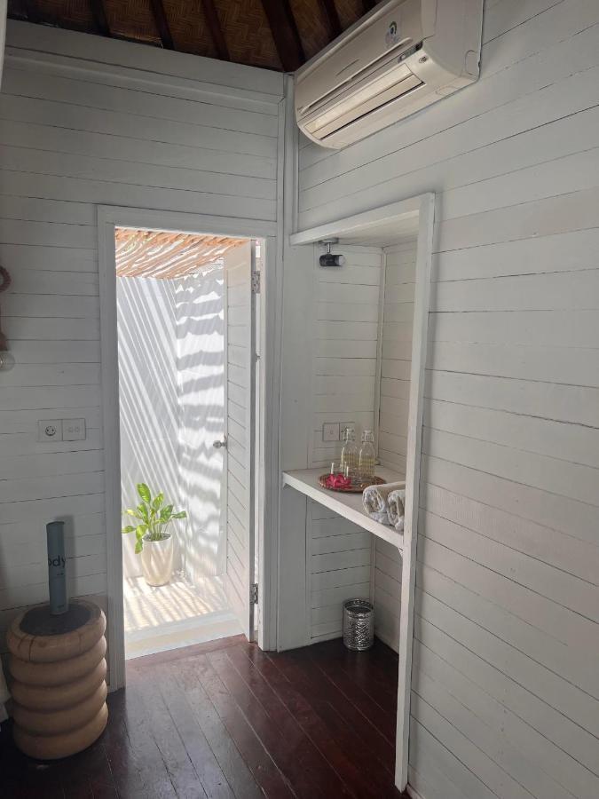 נוסה-למבונגן Mista Ceningan'S Beach Bungalows Previously The Kubu 221 מראה חיצוני תמונה