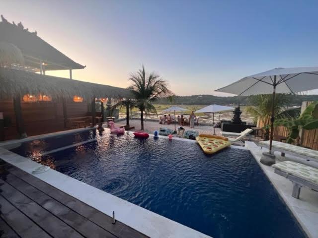 נוסה-למבונגן Mista Ceningan'S Beach Bungalows Previously The Kubu 221 מראה חיצוני תמונה